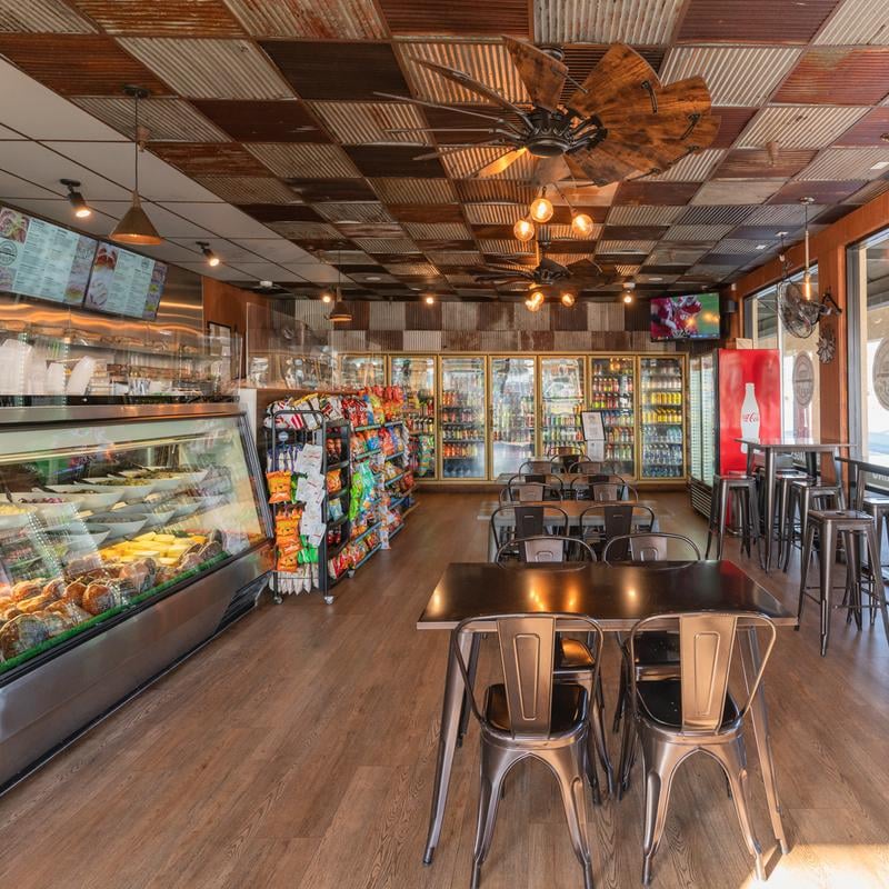 Bara's Deli 2