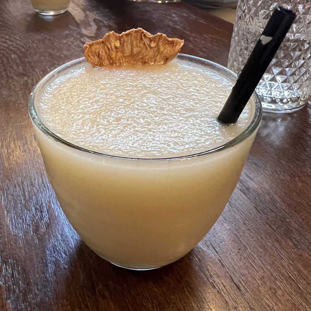 Bee's Knees & Honey Lounge 2