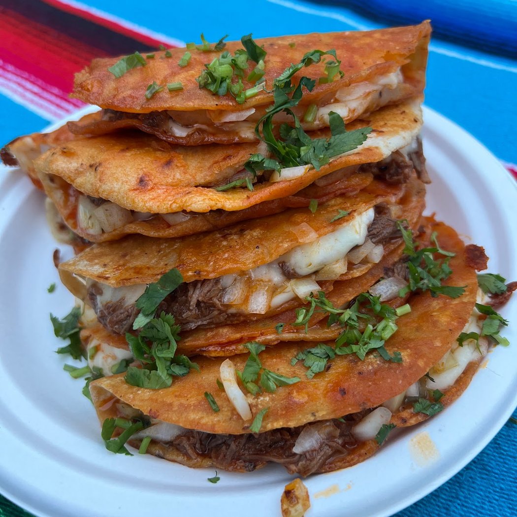 Edi's Quesabirrias & Tacos 1