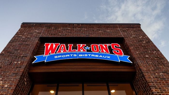 Walk-On's Sports Bistreaux - The Colony Restaurant 2