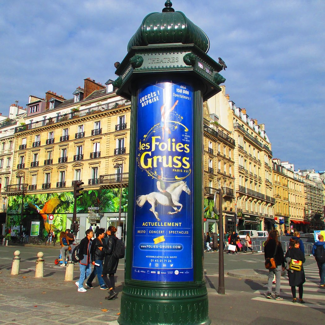 Colonne Morris 1