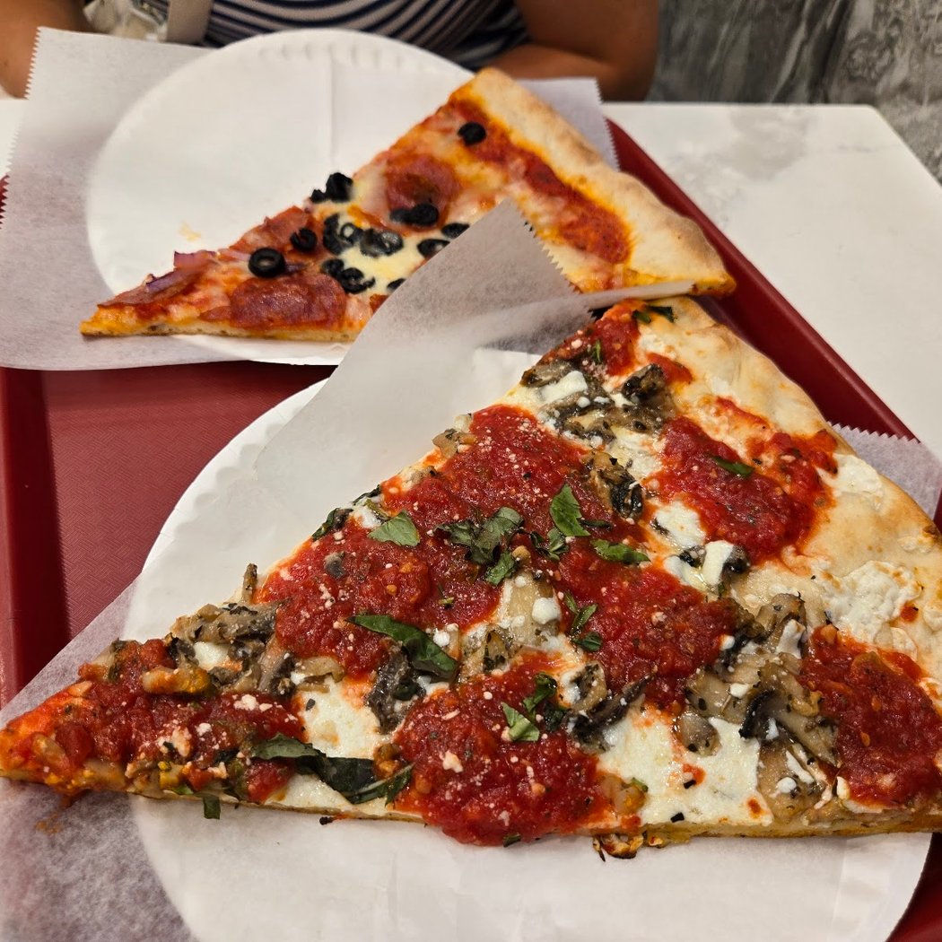 Roma Pizza & restaurant 1