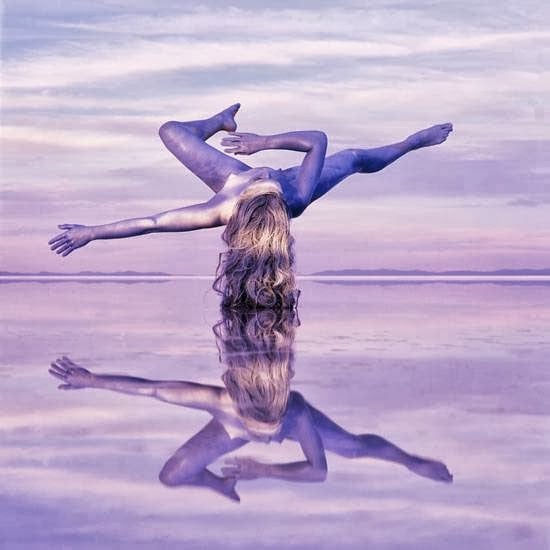 Volakis Gallery 1