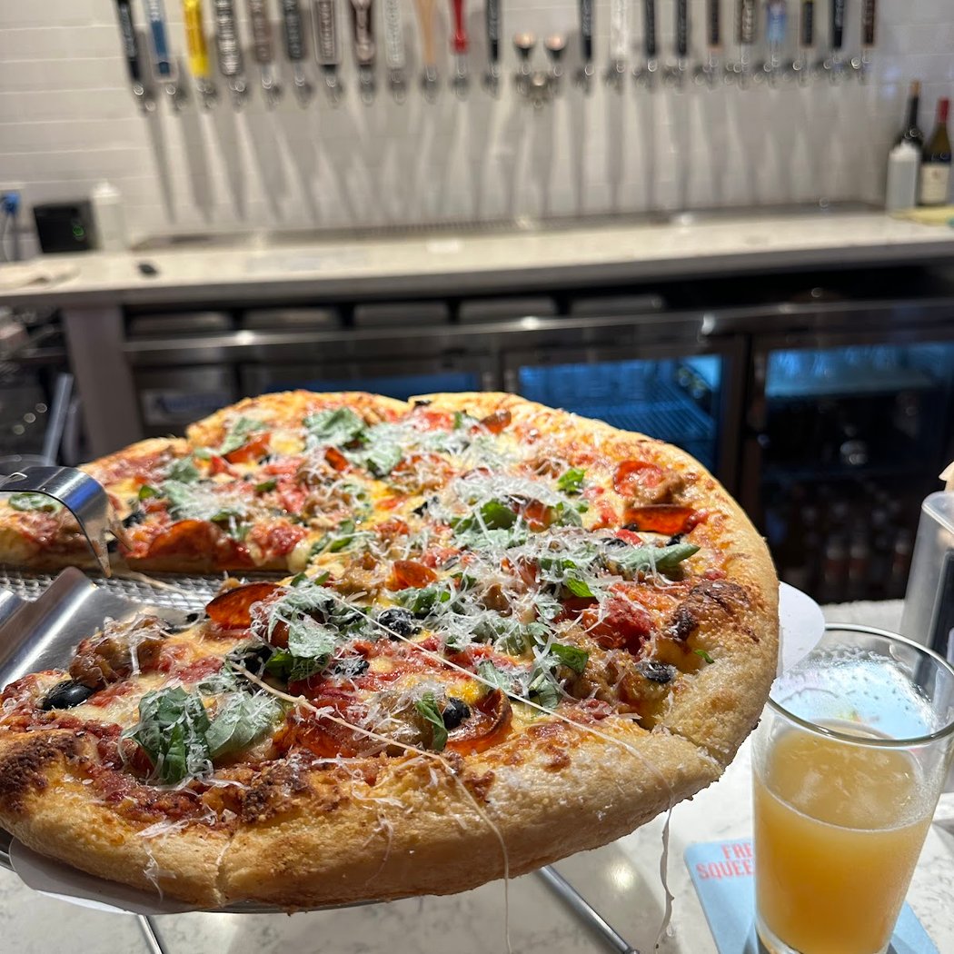Pairfield Pizza & Pints 1
