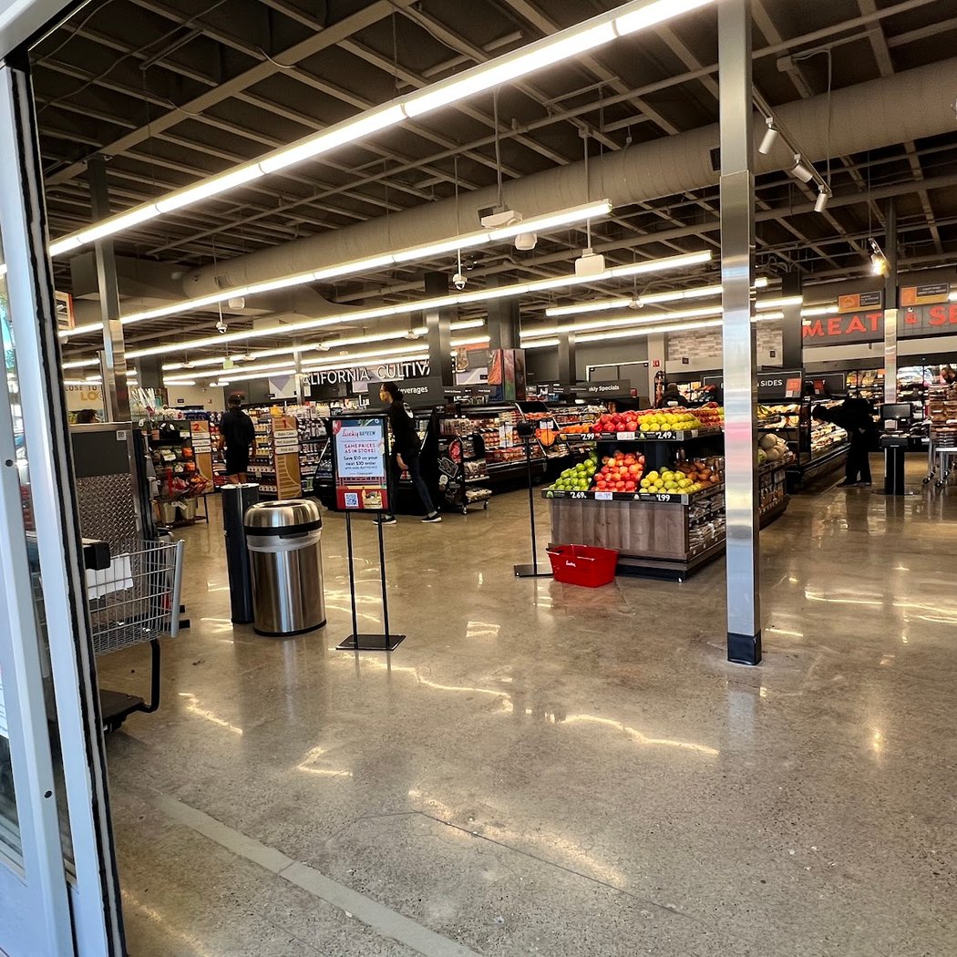 Bayview Plaza 1