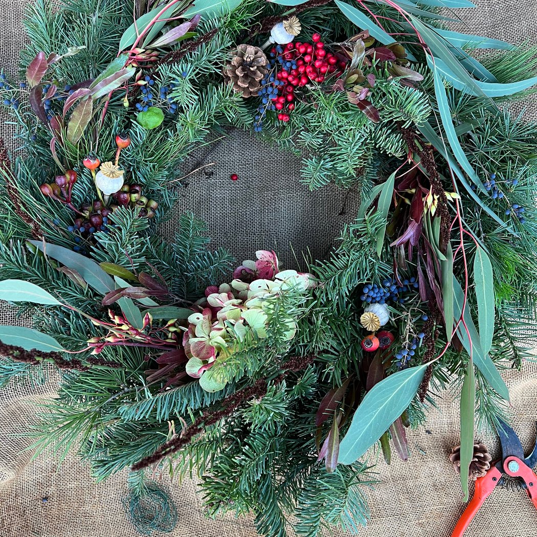 Holiday Wreath Making with Cathrina Susoev 1