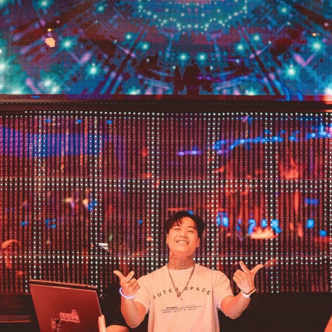 Korean Party Factory 1