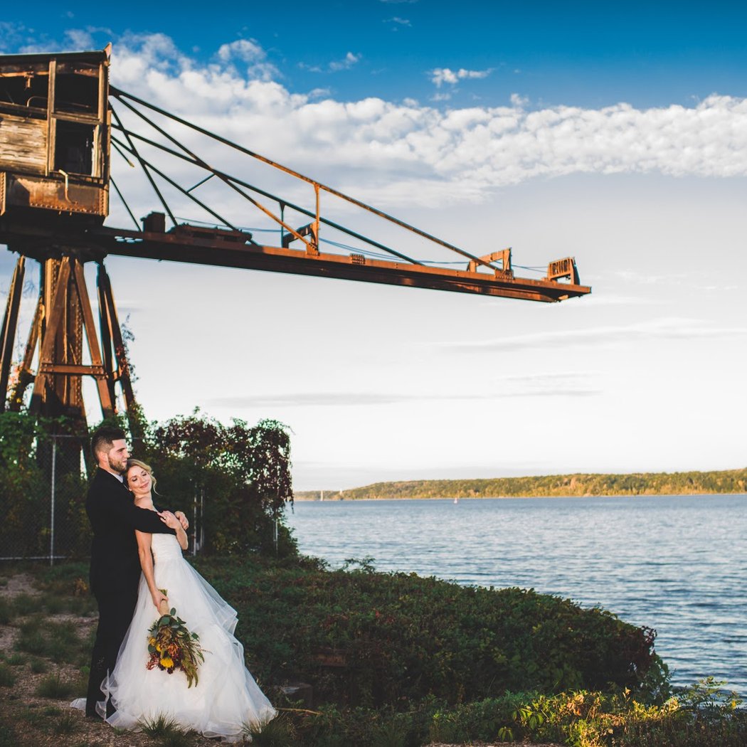 Hutton Brickyards Riverfront Hotel + Venue 4