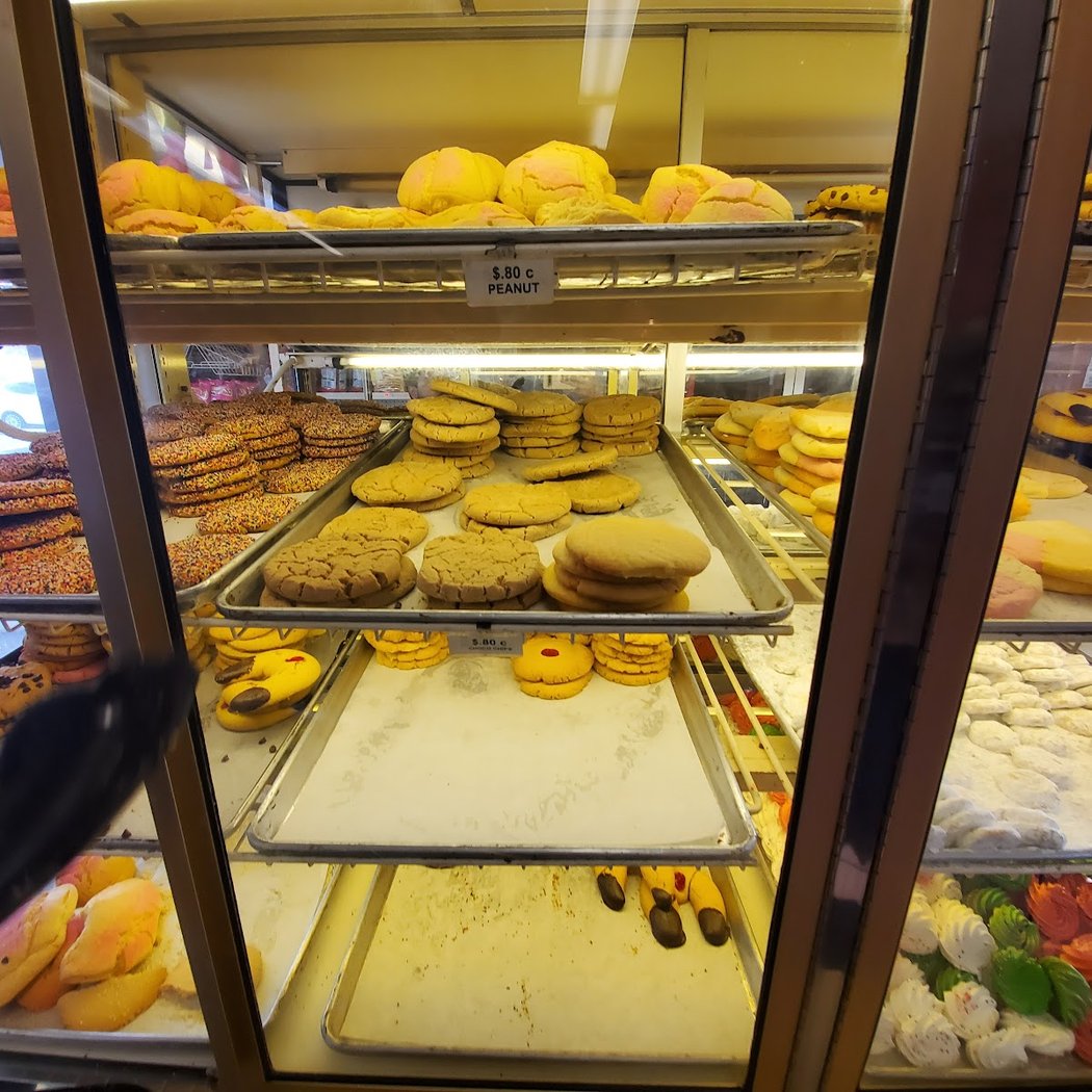Little Maya Bakery 3