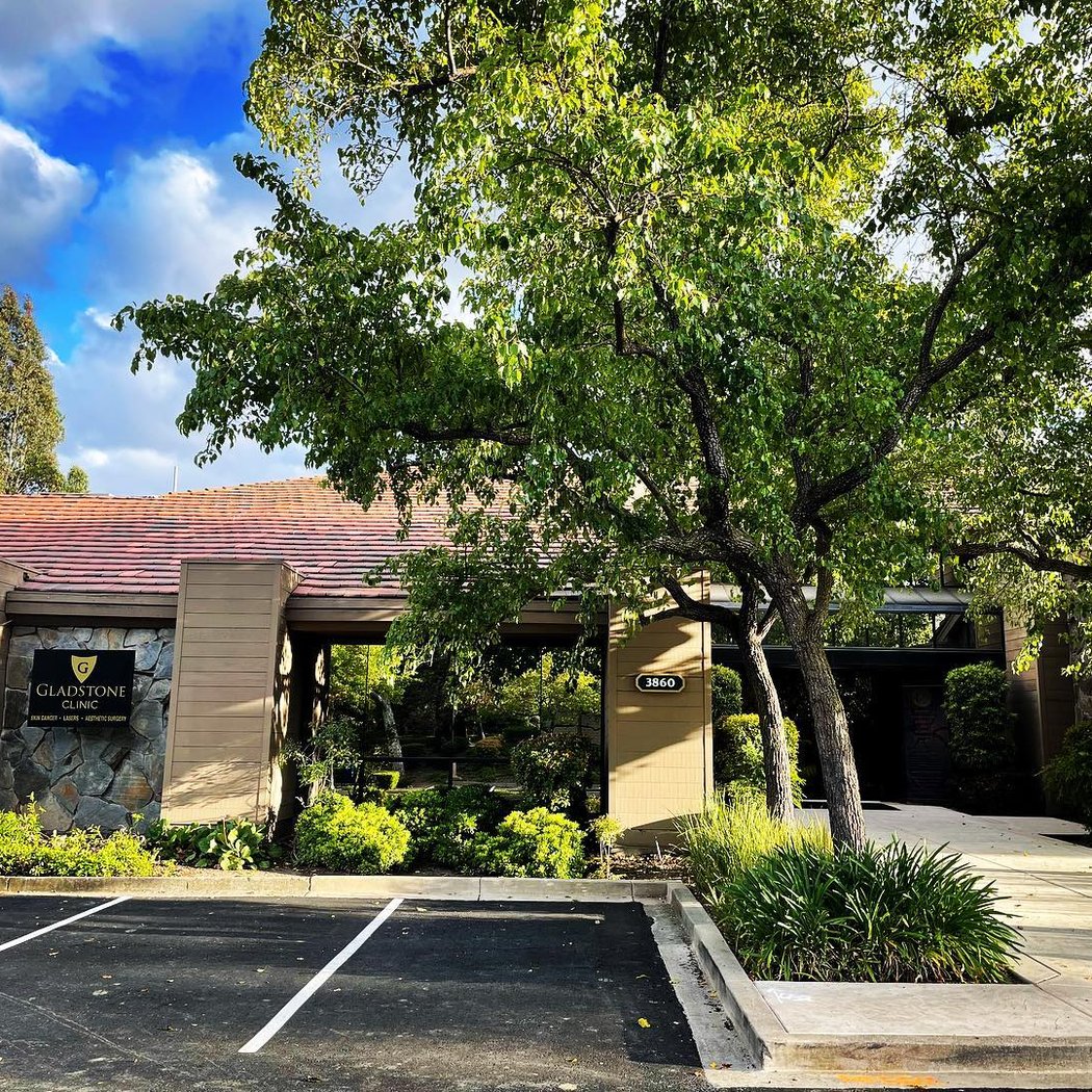 Gladstone Clinic - Dermatology and Cosmetic Surgery in Danville, CA 1