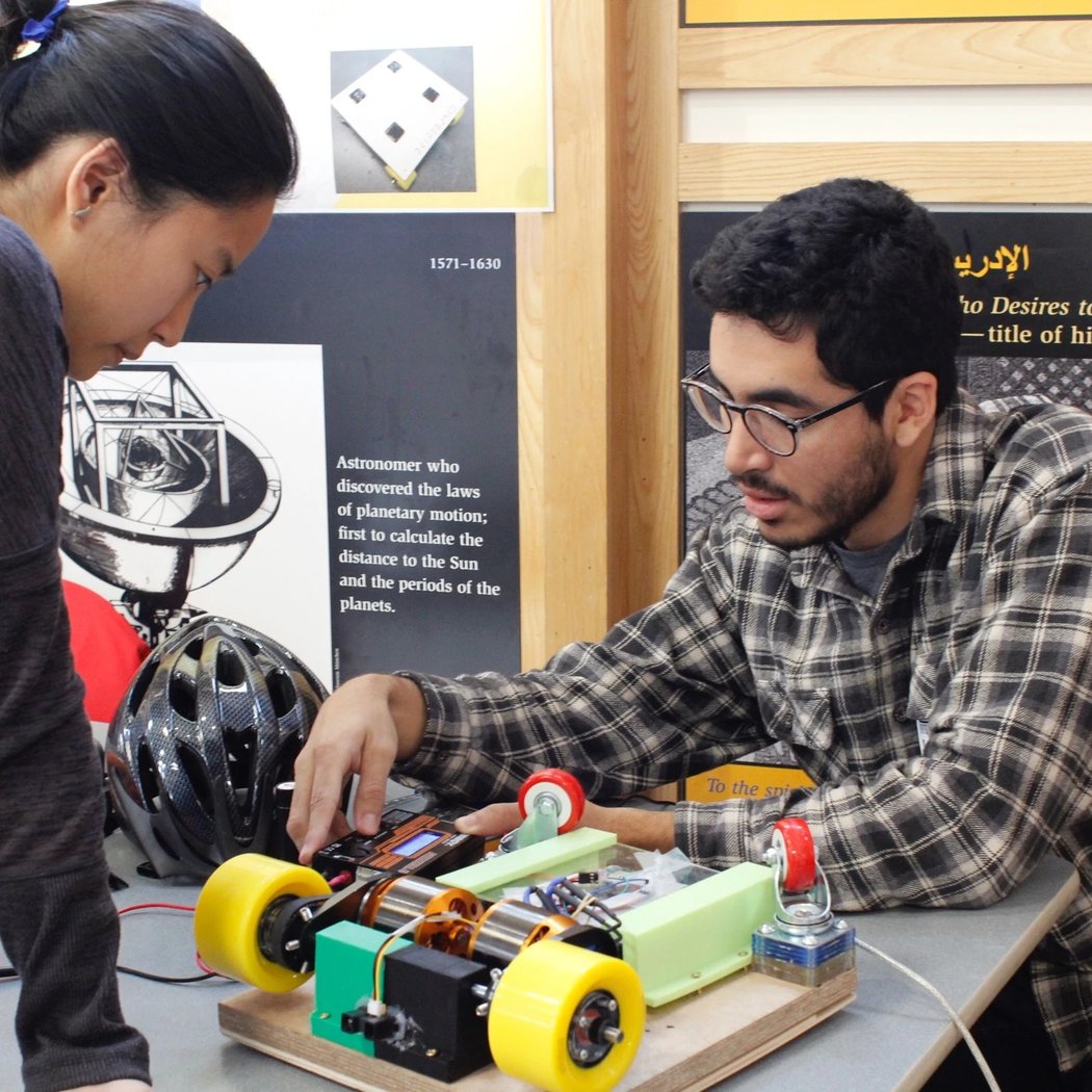 MathHappens at the Sciencenter 2