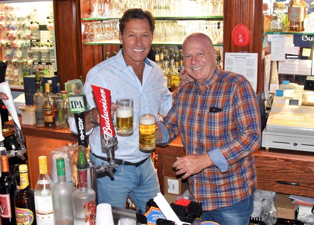 Bulls Eye Sports Pub 3