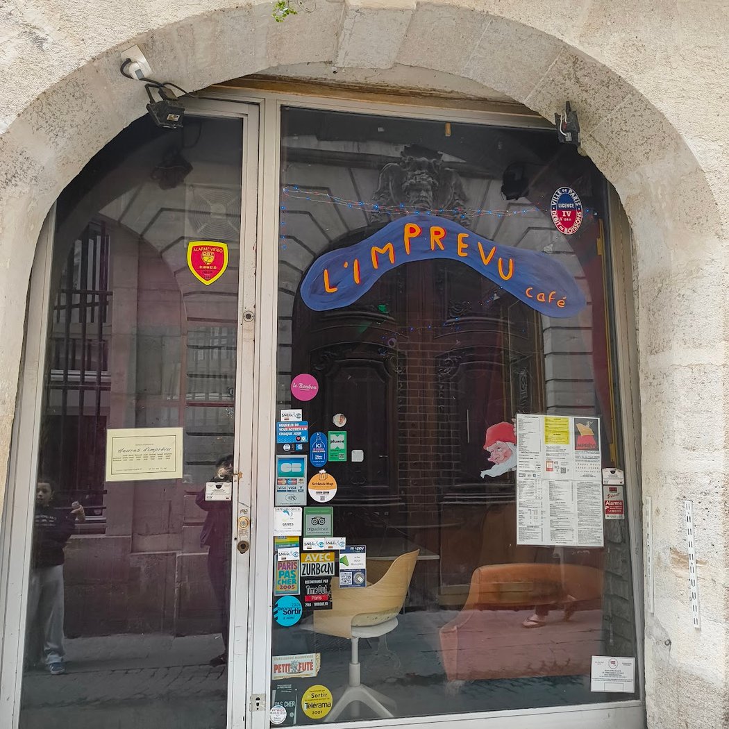 L'Imprévu Café 3