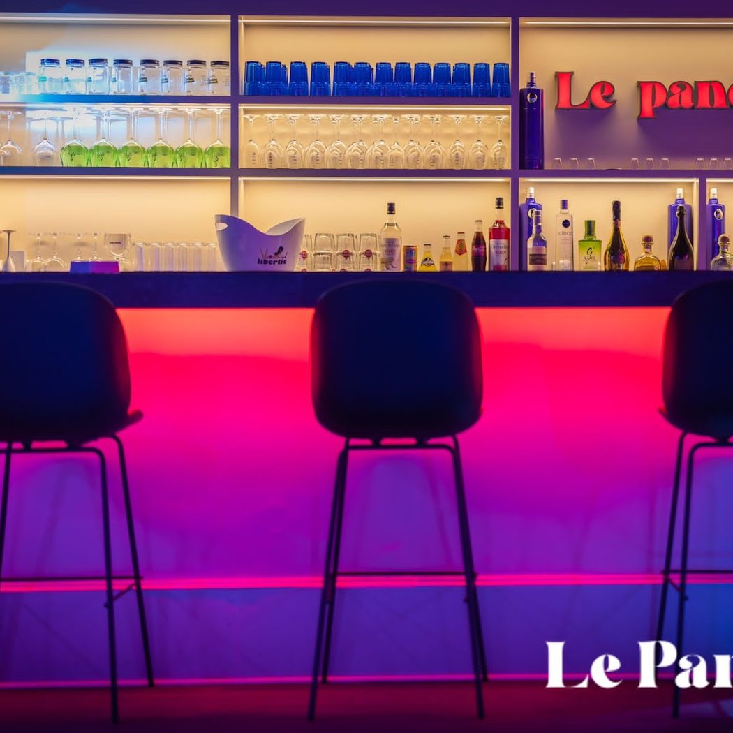 Le Pandora Club 1