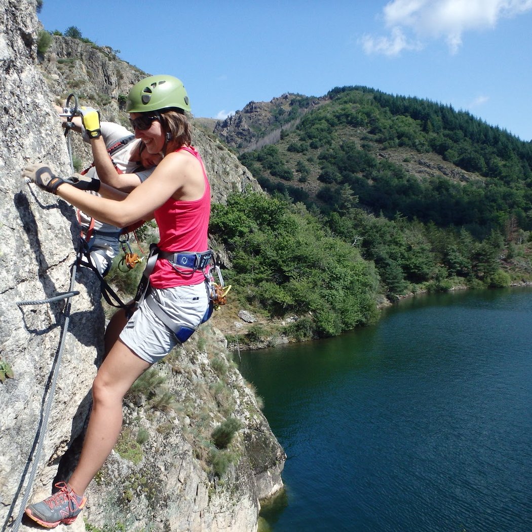 La Maison De L'aventure | Canyoning Caving Escalade, Via Corda Et Grimpe D'arbre En Lozère, Ardèche & Cévennes 1