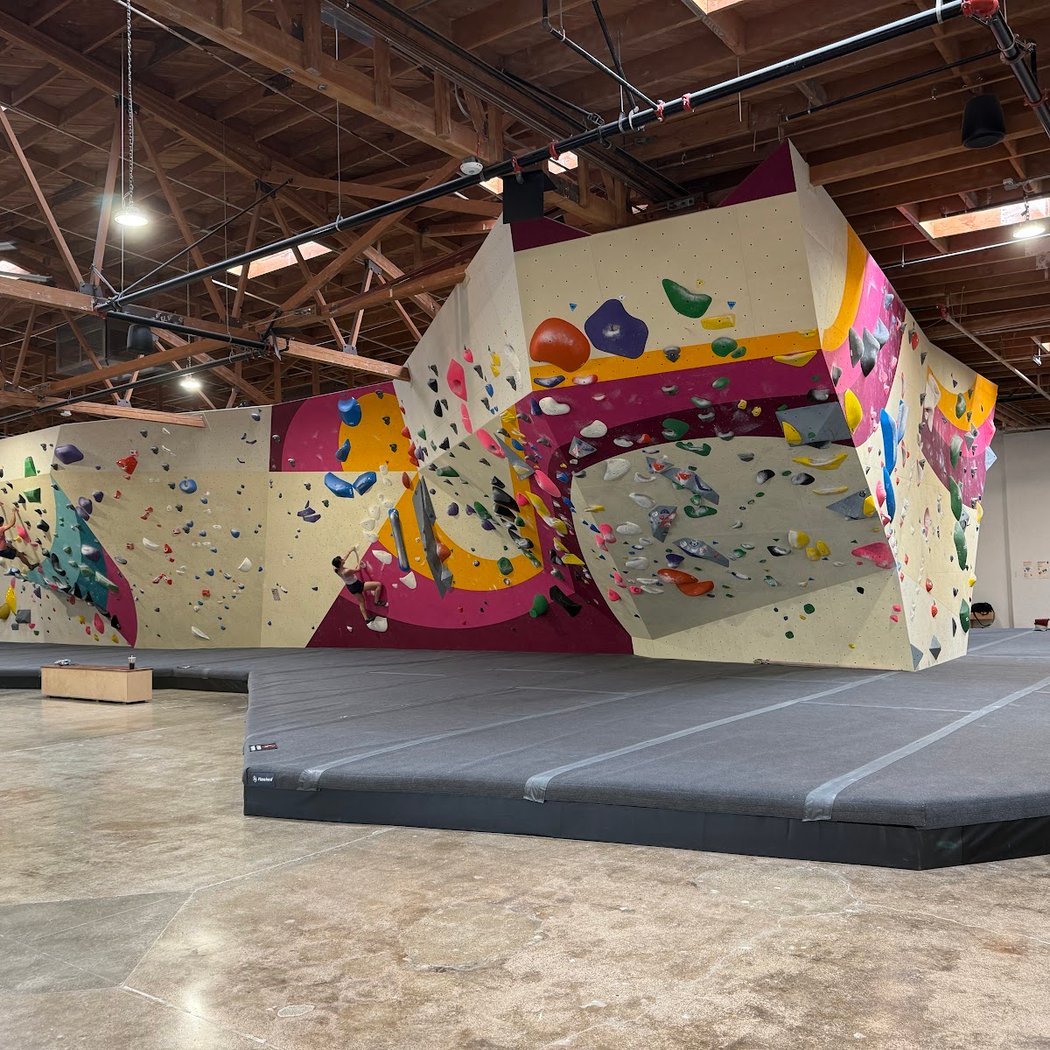 Hyperion Climbing 2