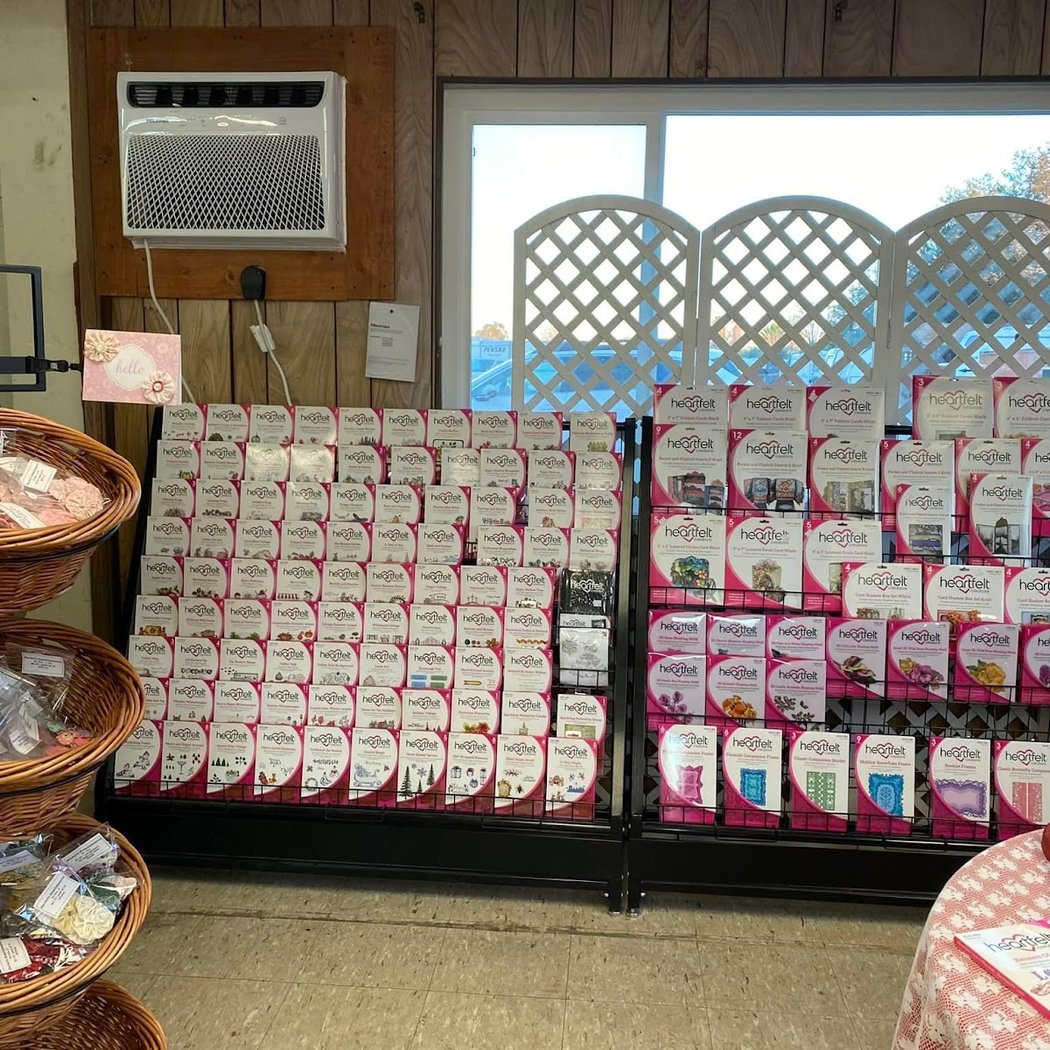 Lori's Craft Shop 3
