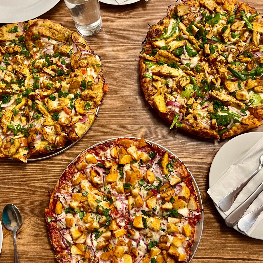 Mr Singh's Curry Pizza 3
