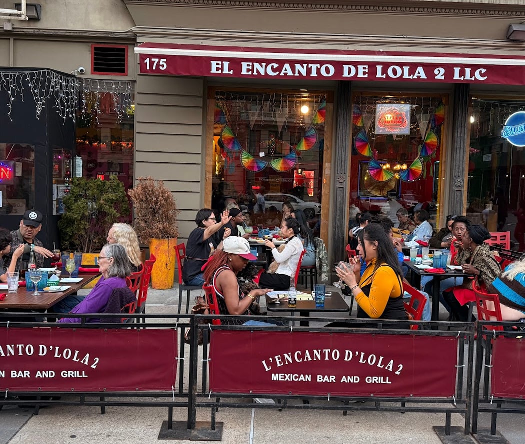 El Encanto De Lola 2 2