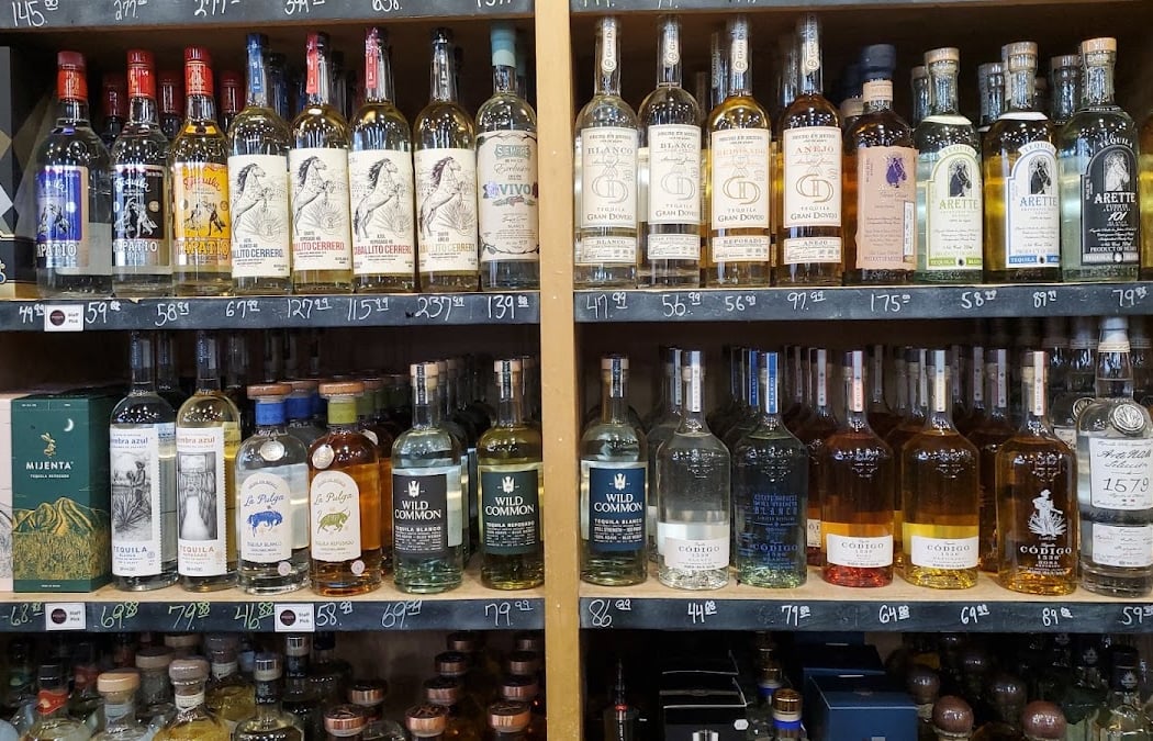 Pogo's Wine & Spirits 1