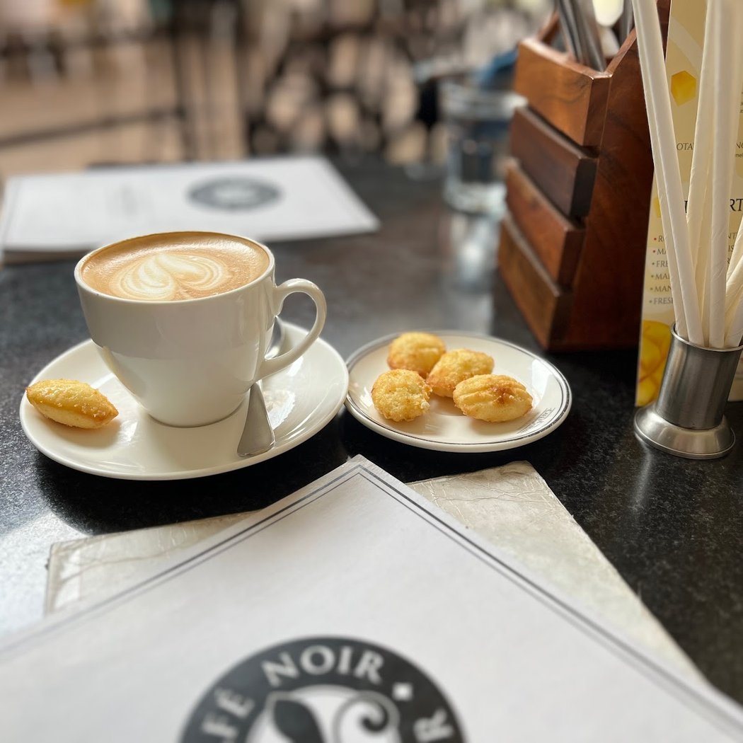 Cafe Noir 3
