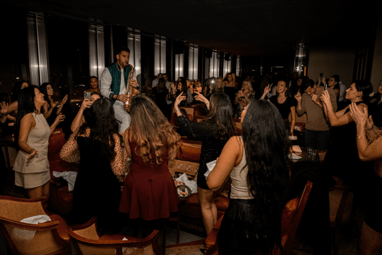 Saturday Party with Live Saxo and DJ Set 1