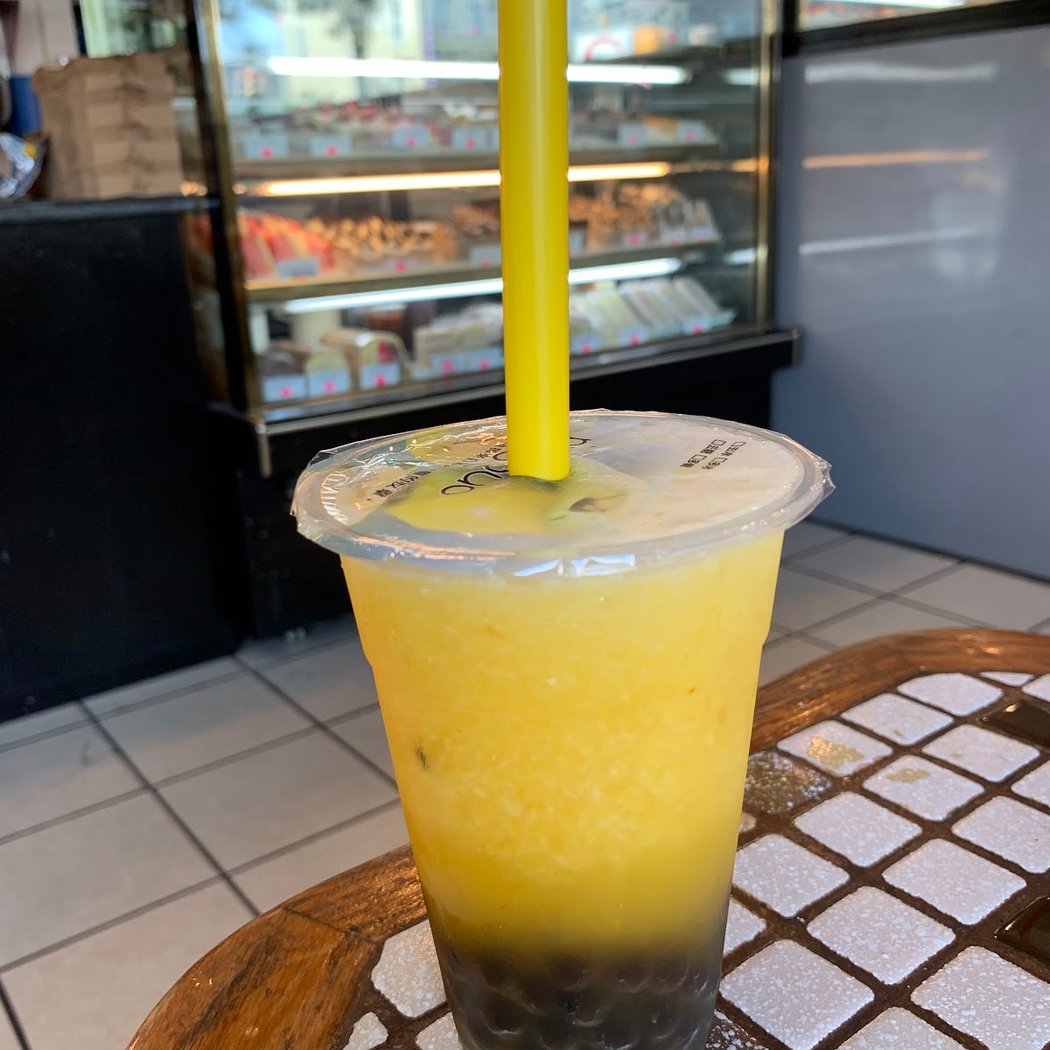 Huahui Bakery 3