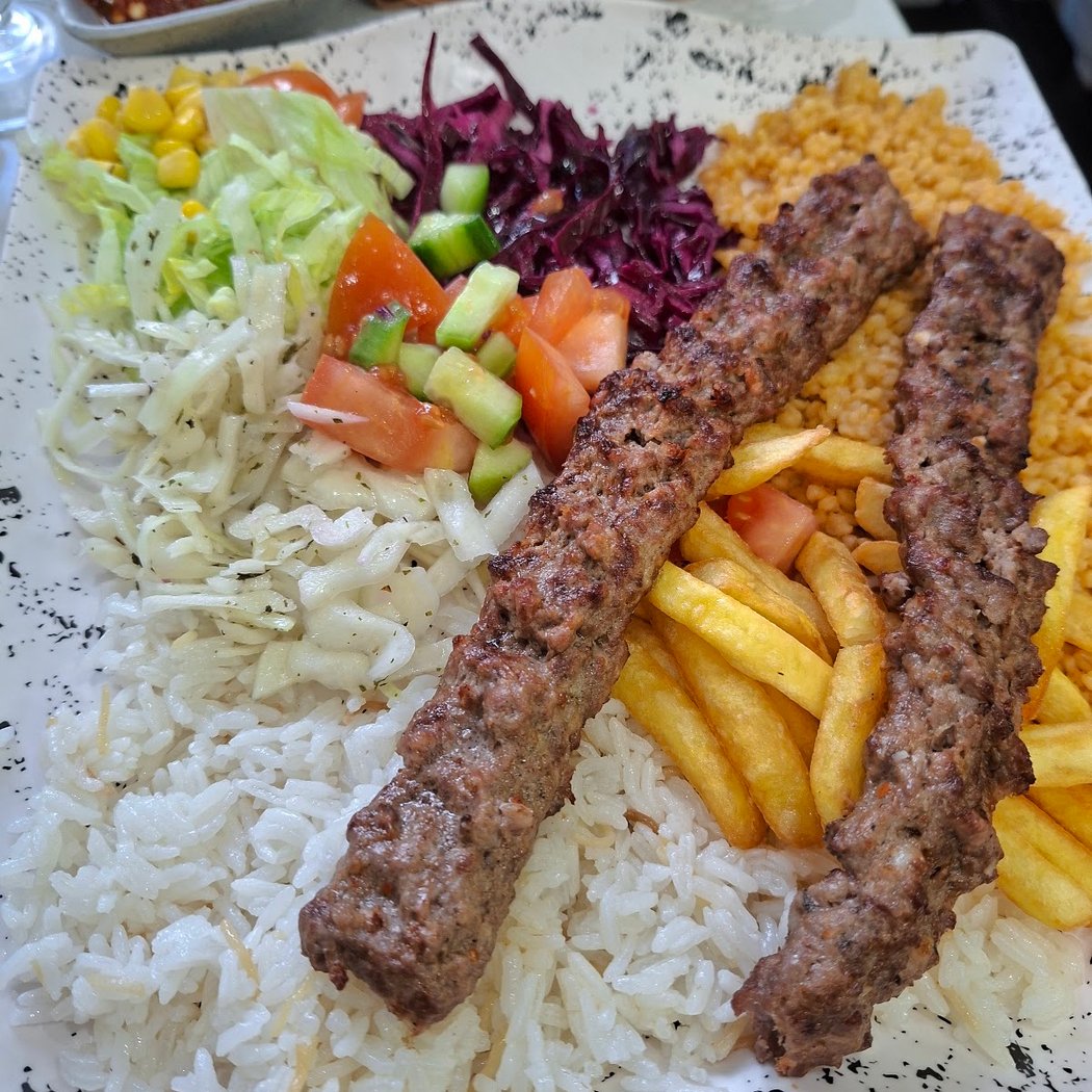 Saray Grill Restaurant Kebab Barbecue 5