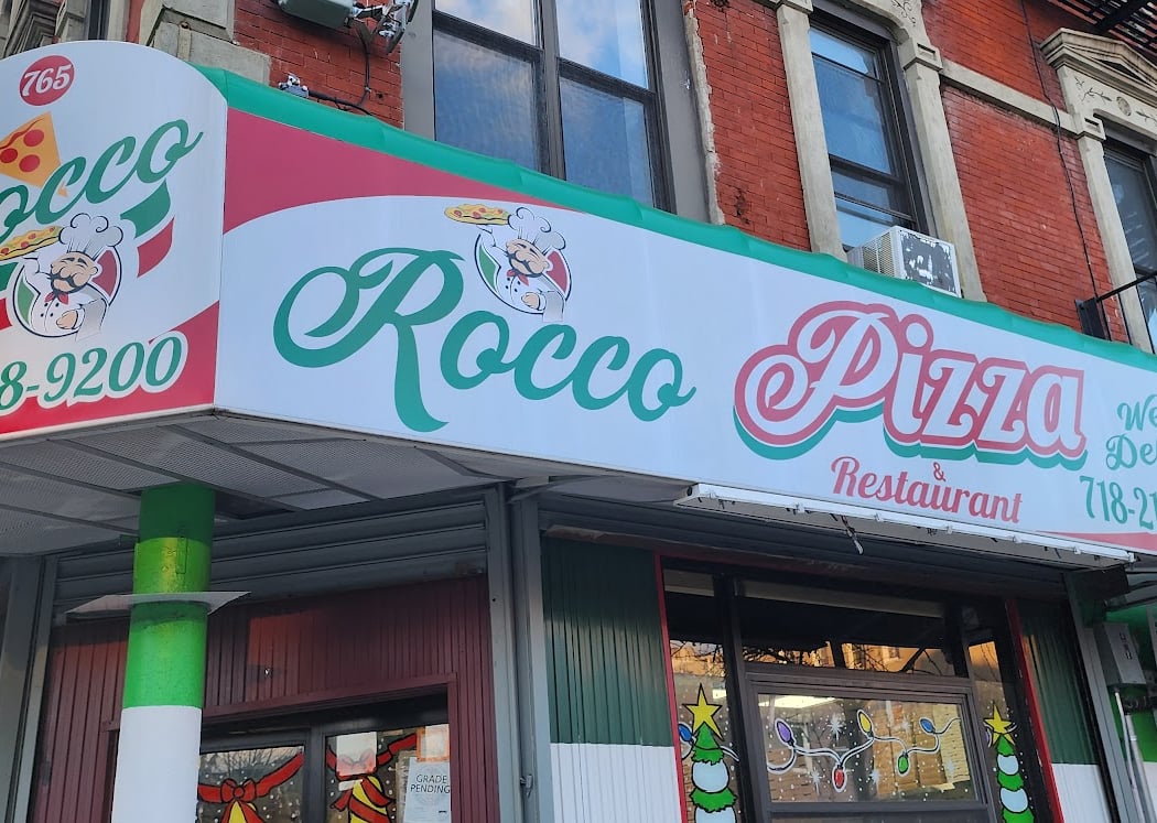 Rocco Pizza 2