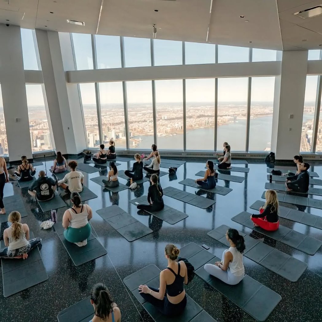 The World's Highest Yoga Class 1