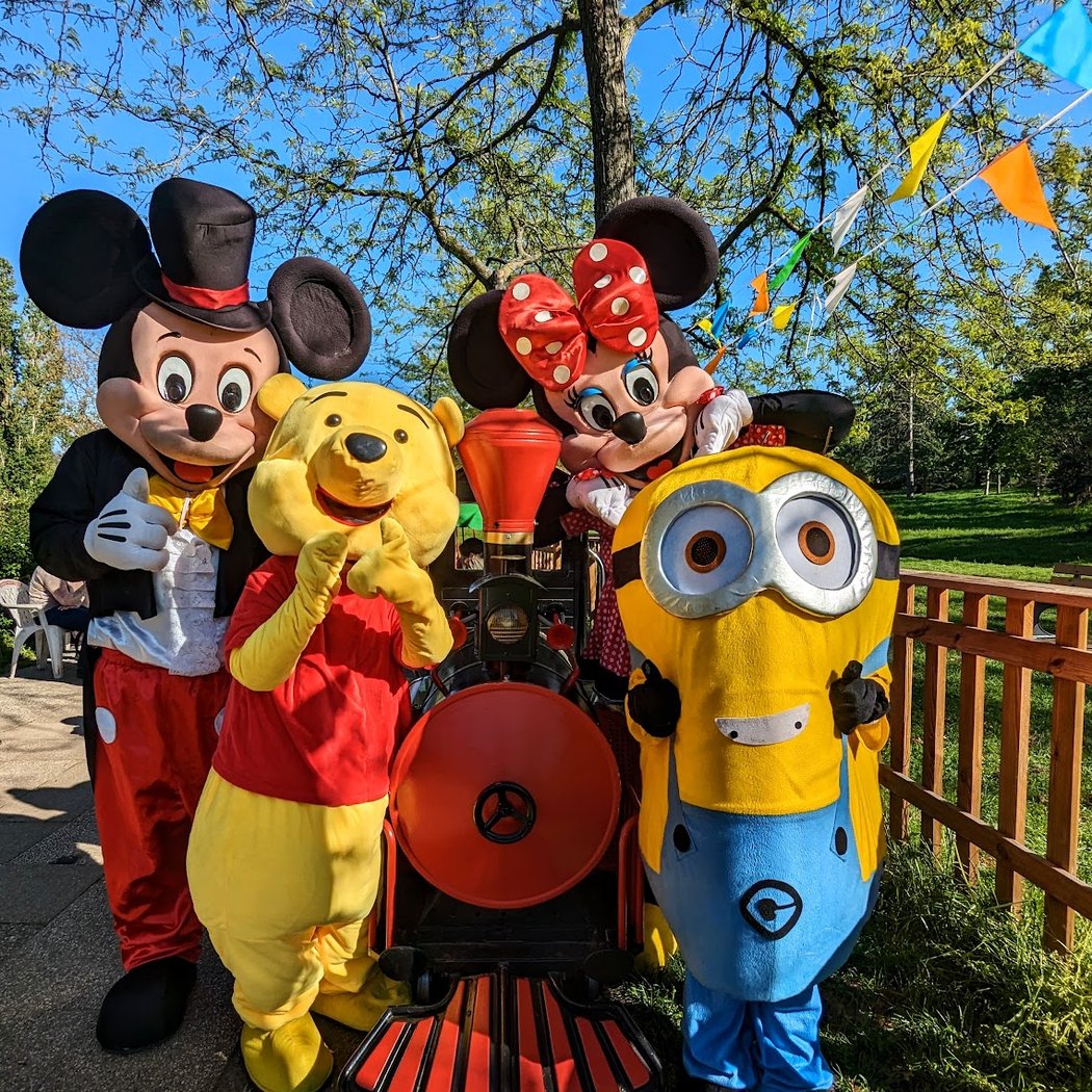 Le Petit Train du Parc Jean-Marc 1