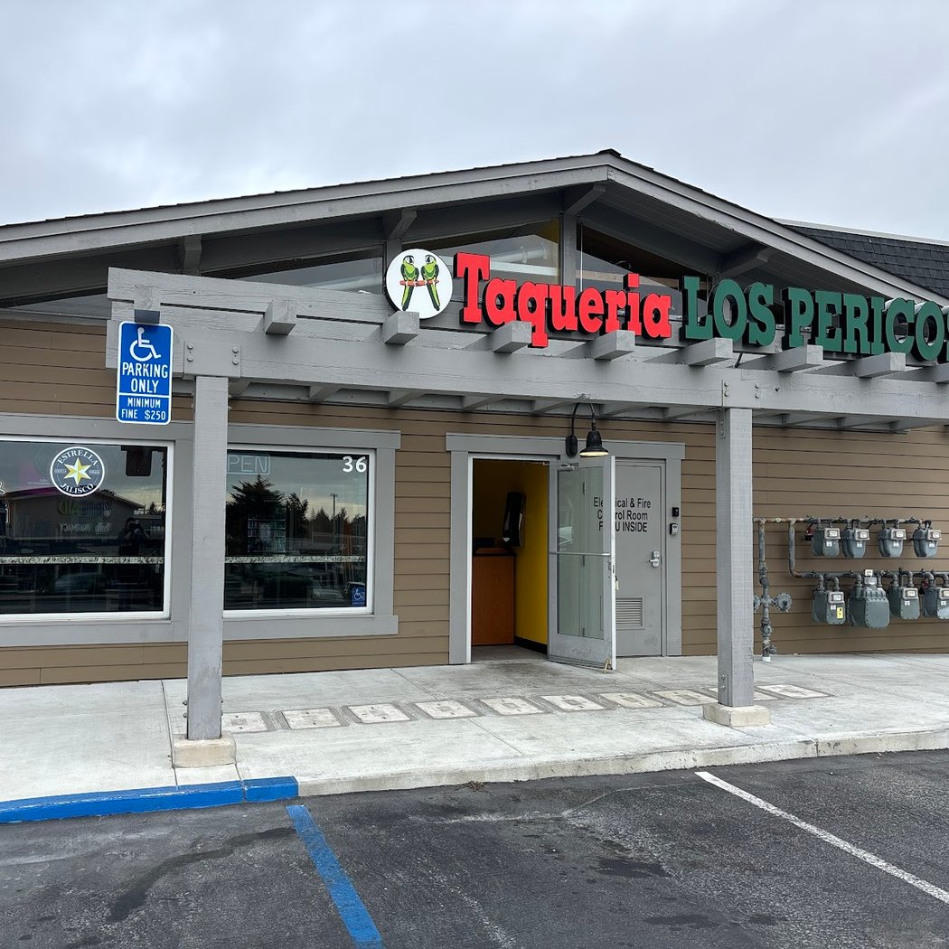 Taqueria Los Pericos 2