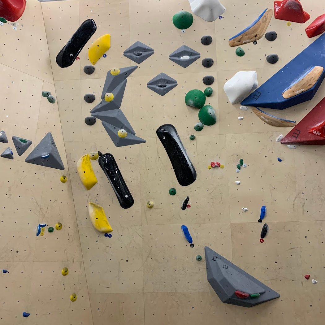 Mustangs Bouldering 4