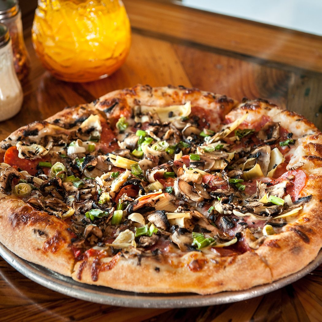 Lo Coco's Authentic Italian Pizzeria 1