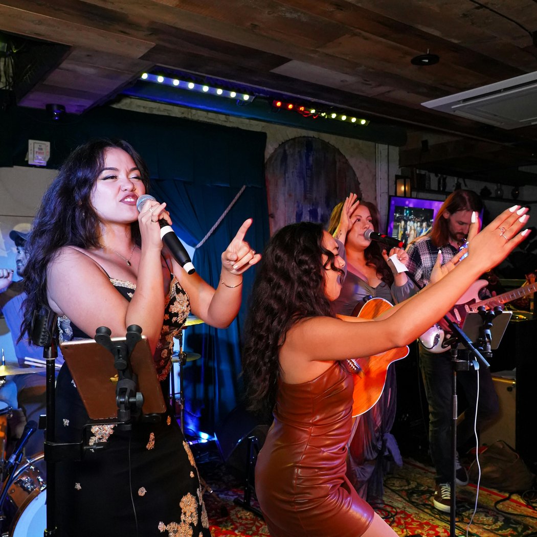 Live Band Karaoke 1