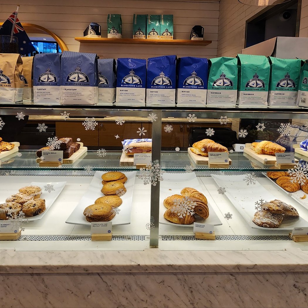 Bluestone Lane 55 Hudson Yards Café 3
