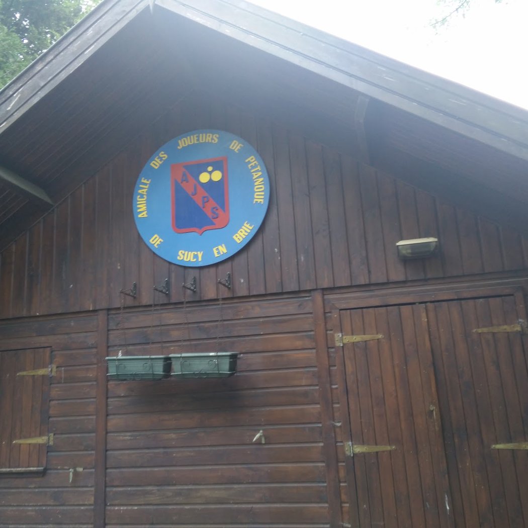 Amicale des Joueurs de Pétanque de Sucy-en-Brie 3