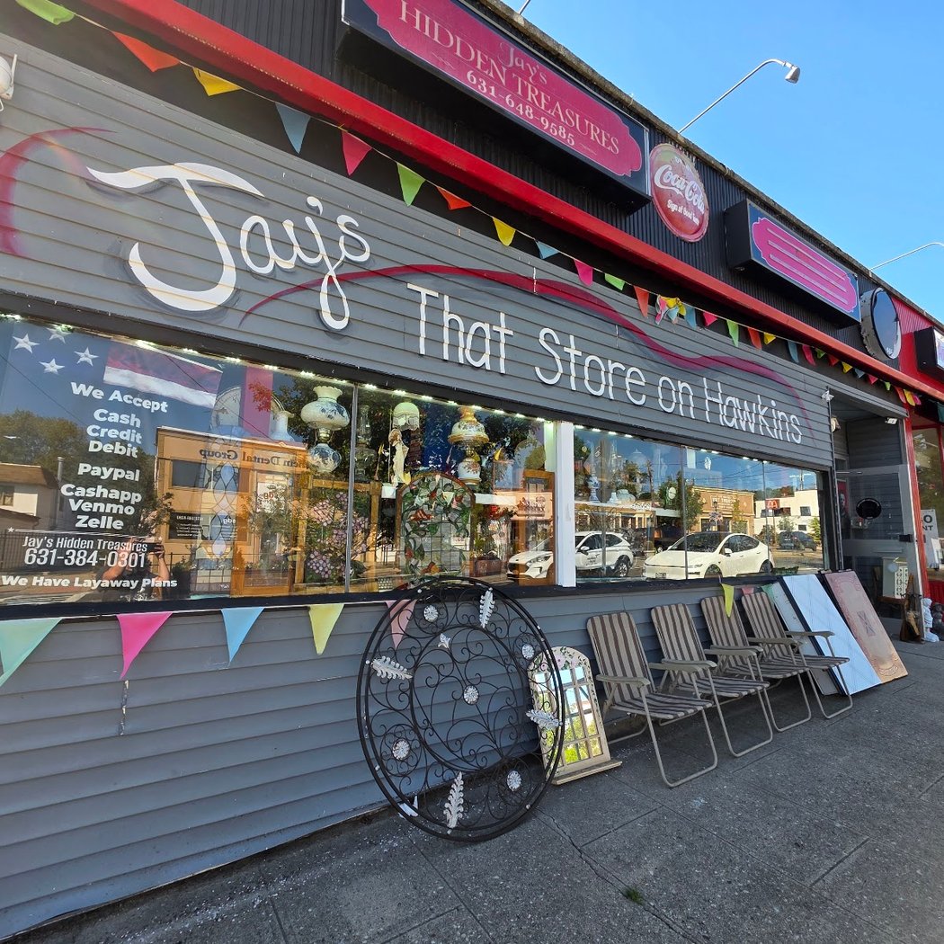 Jay's Hidden Treasures Flea Market & Gift Shop 2