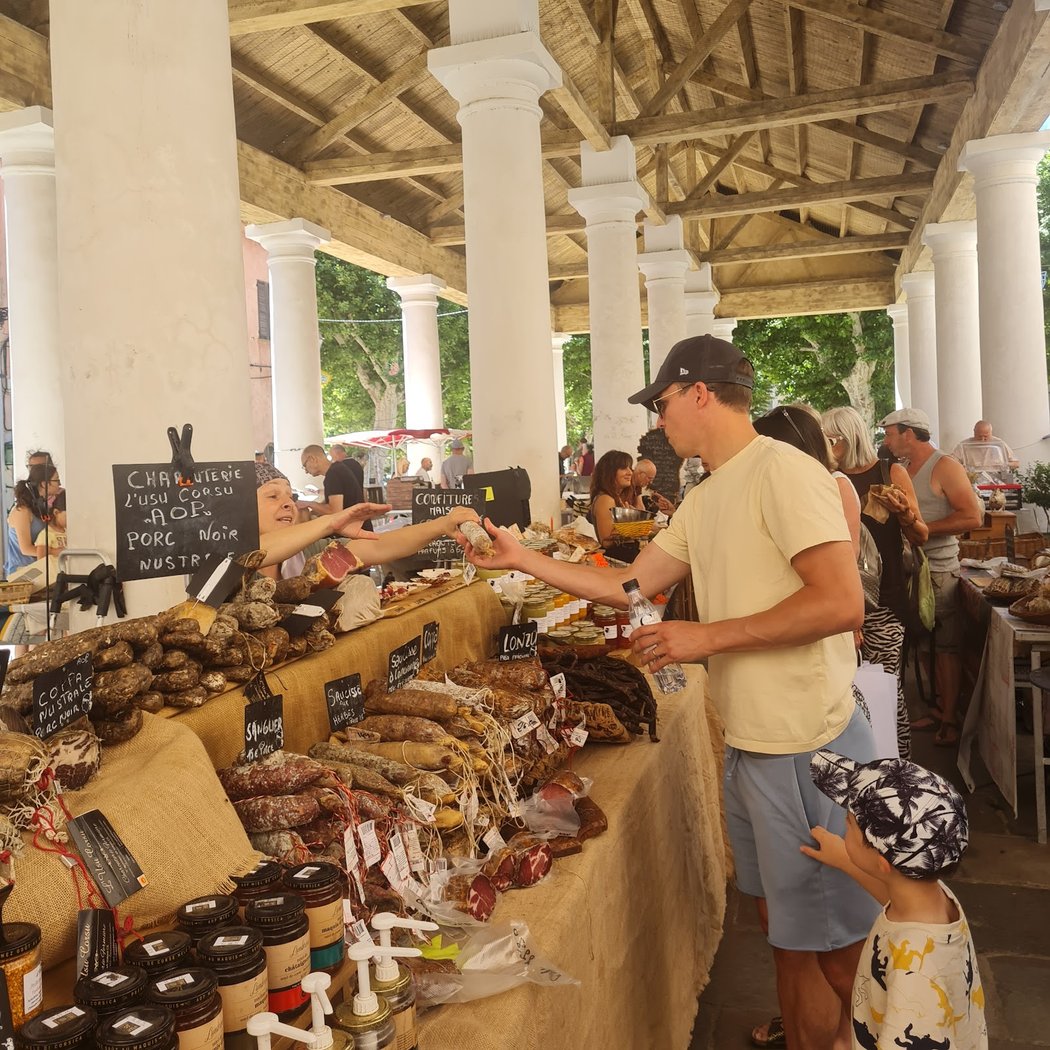 Marché couvert 1