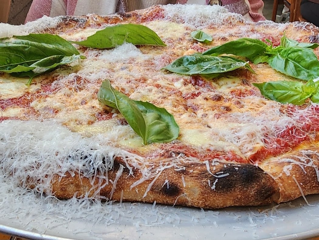 June's Pizza 1