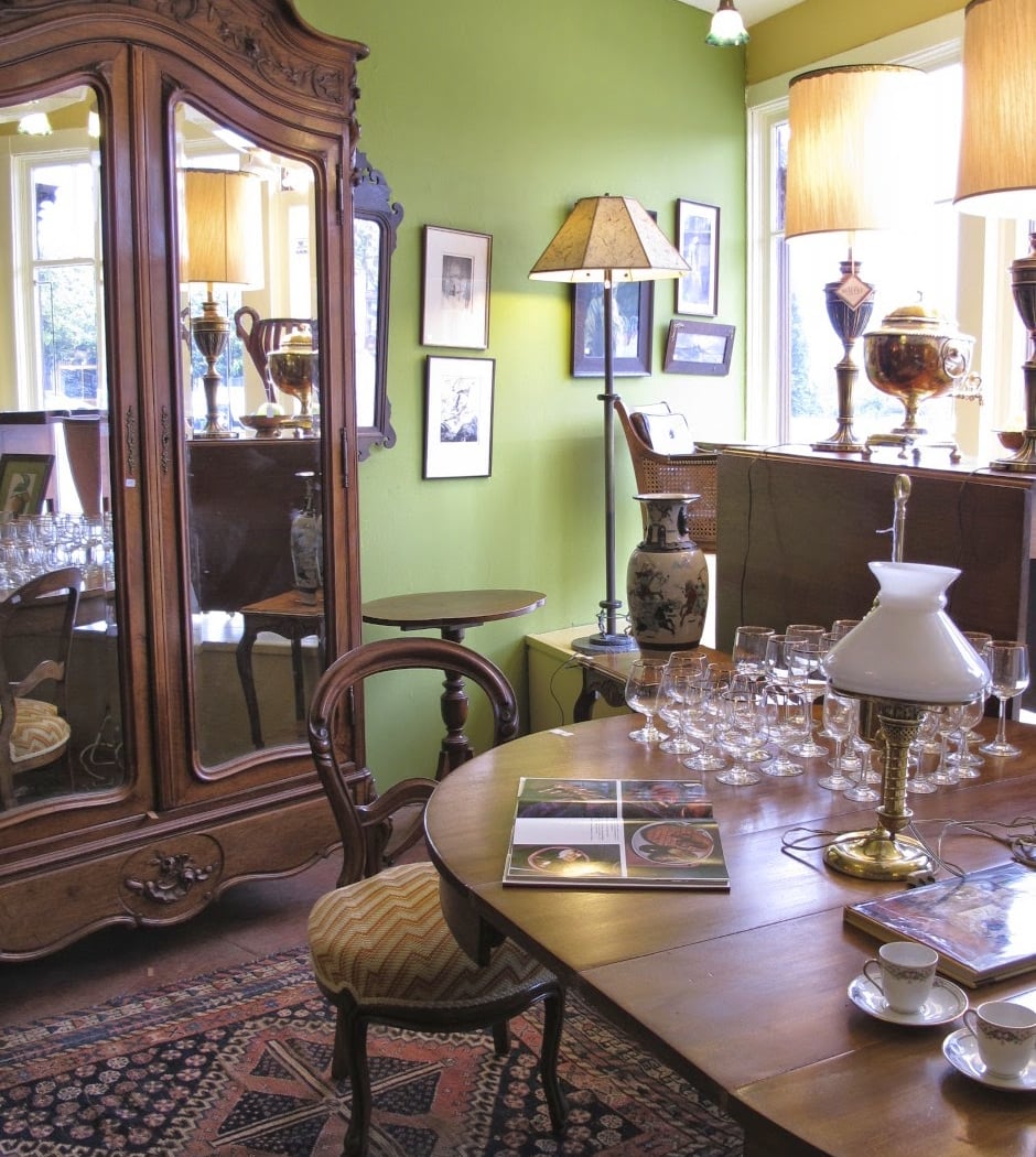Jack's Antiques 1