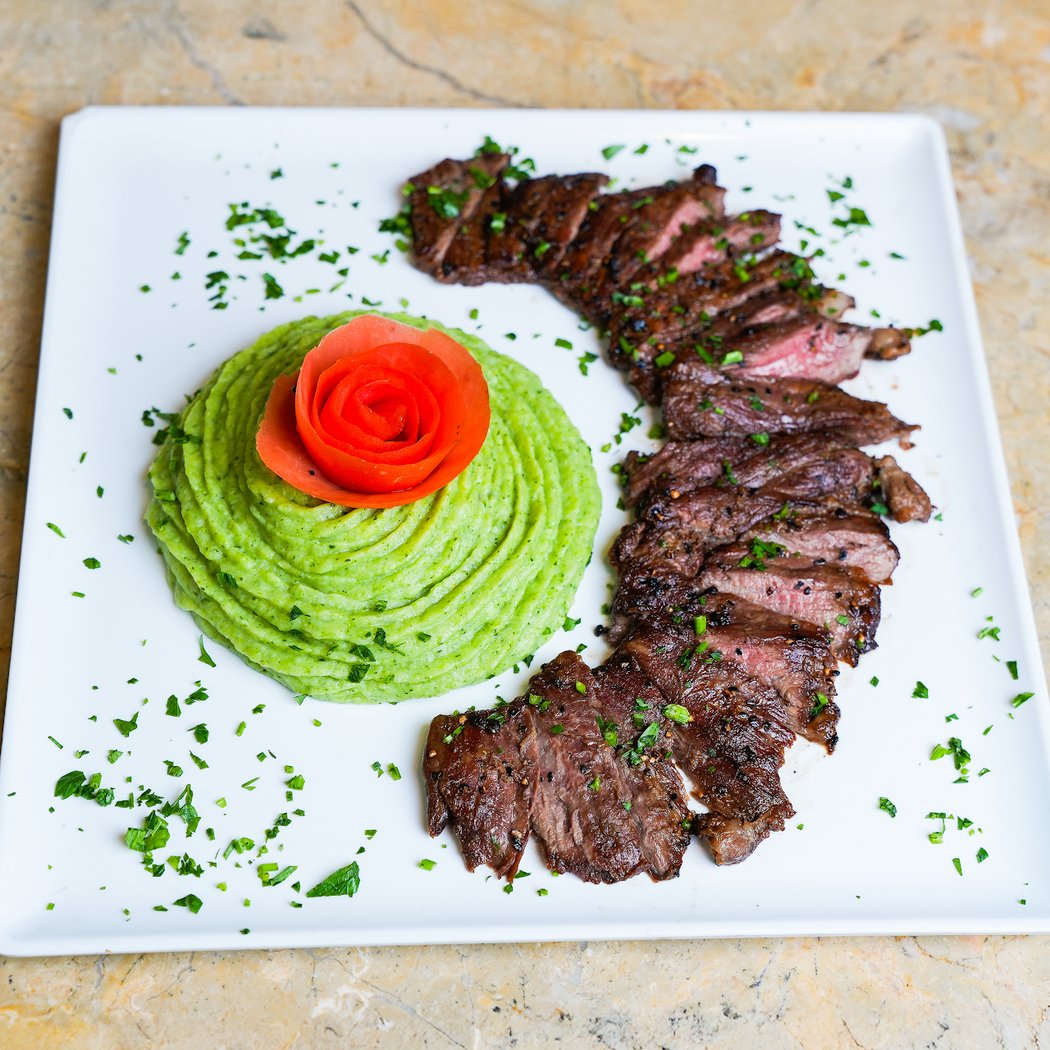 Punto De Sabor | Dominican Restaurant | New York 1