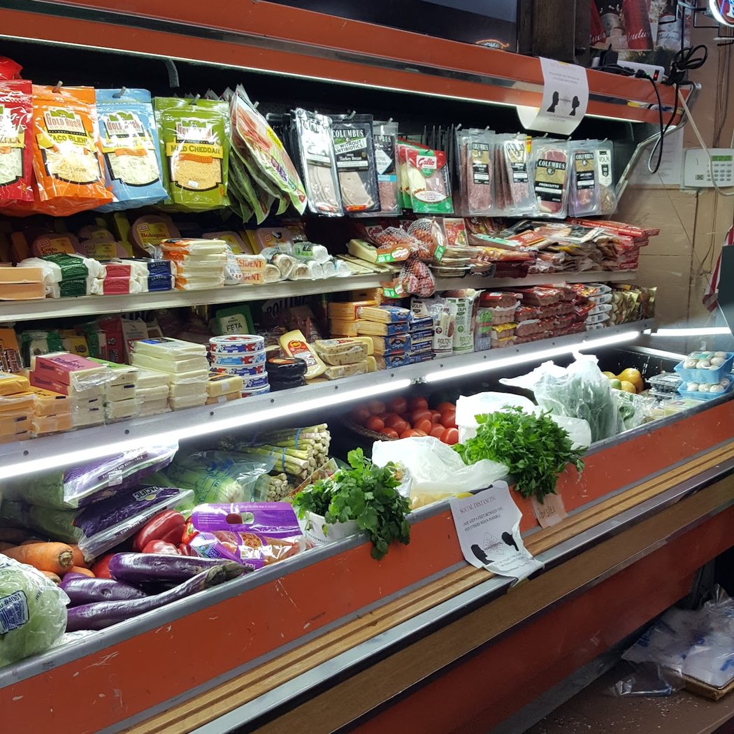 Andi's Market 3