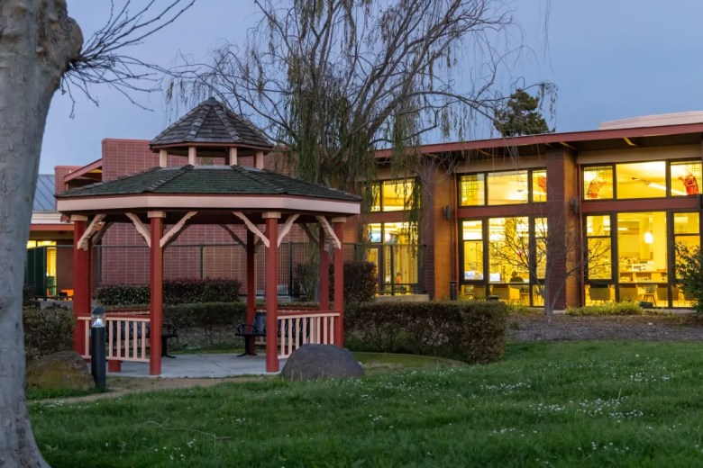 Millbrae Library 2