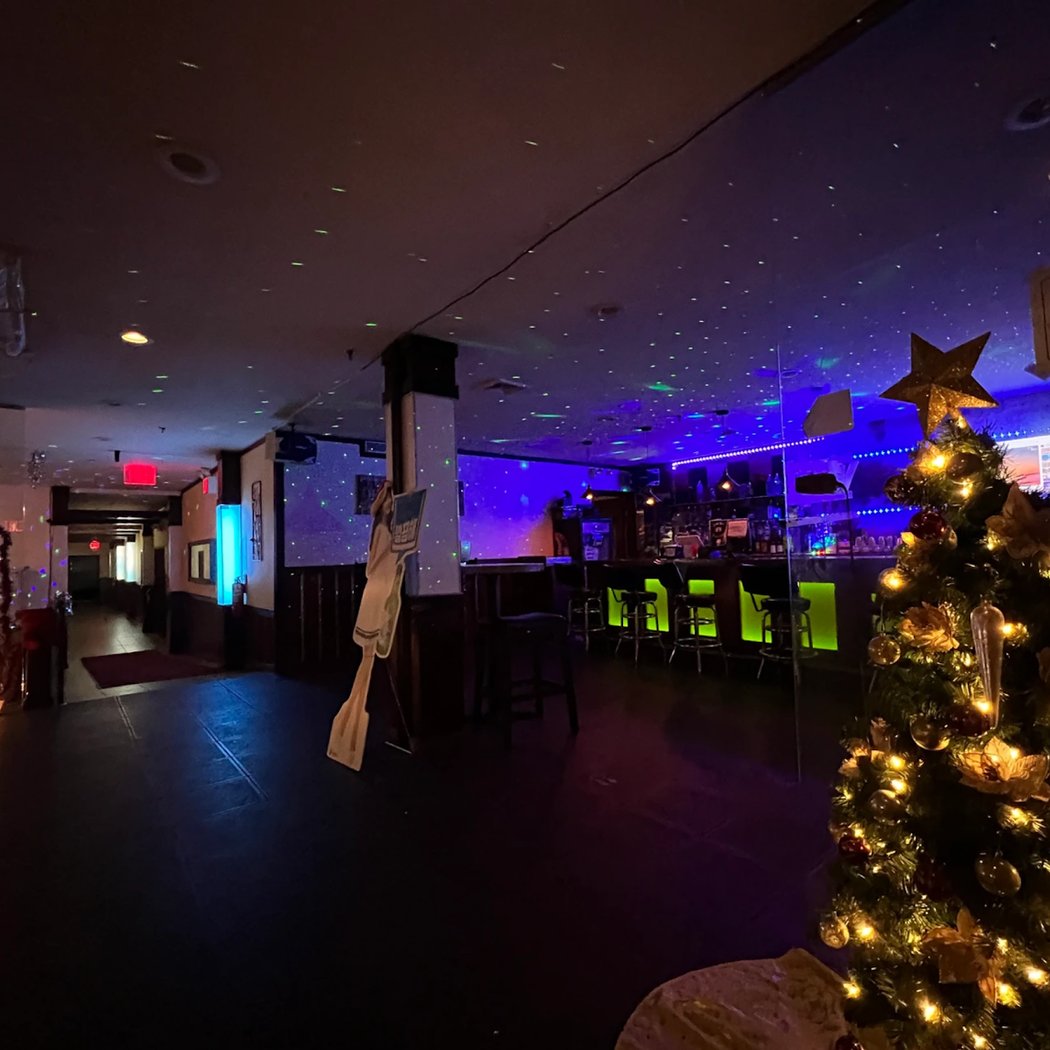 Christmas Karaoke 2