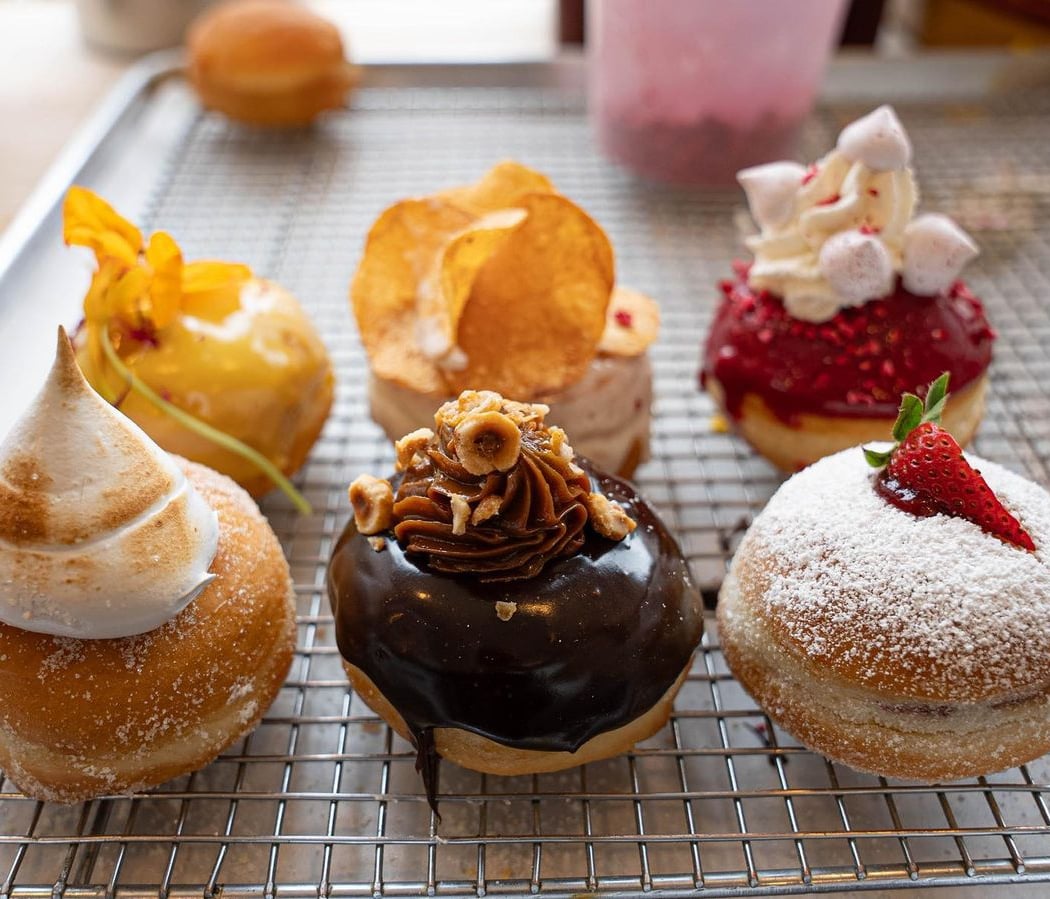 The Donut Pub 1