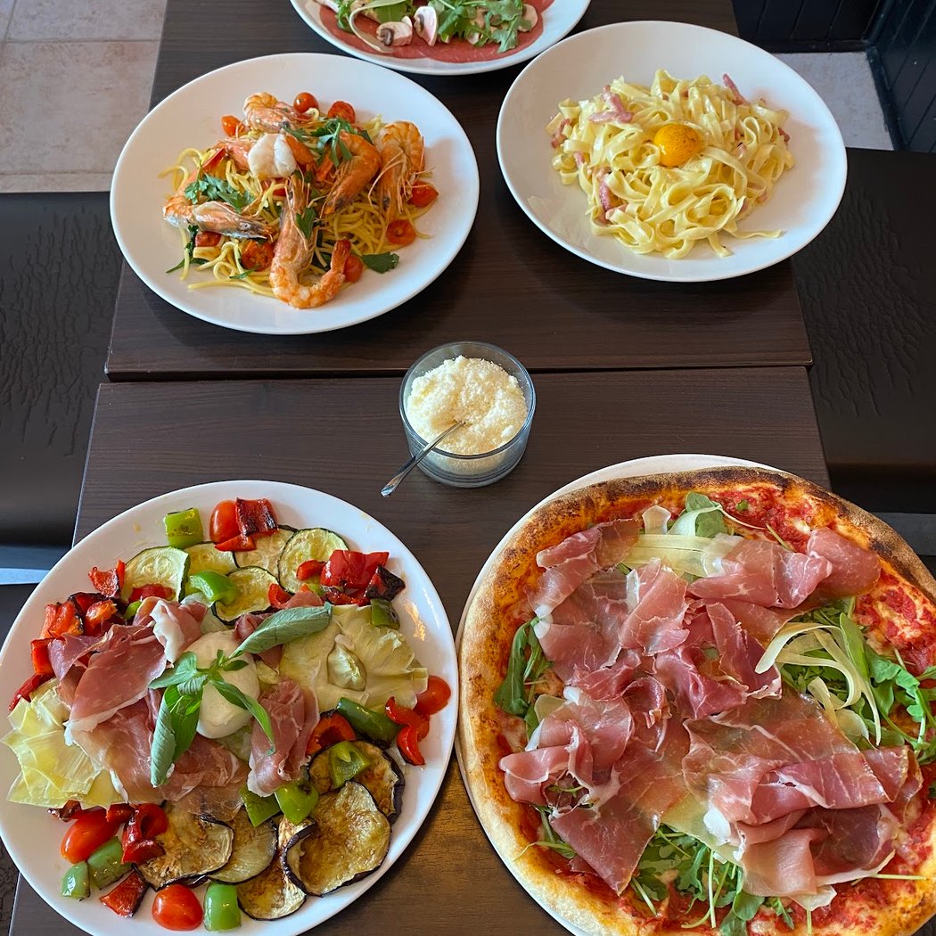 Lumi Resto 1