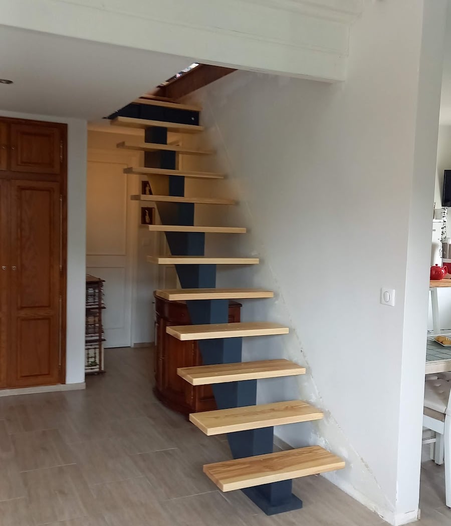 ESCALIER EURE 2