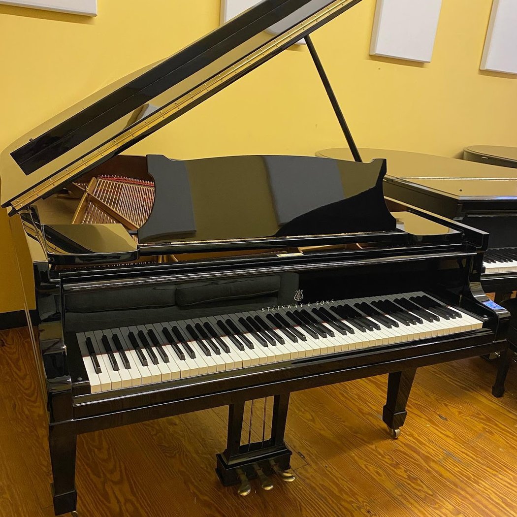 Conversations with Two Pianos 3