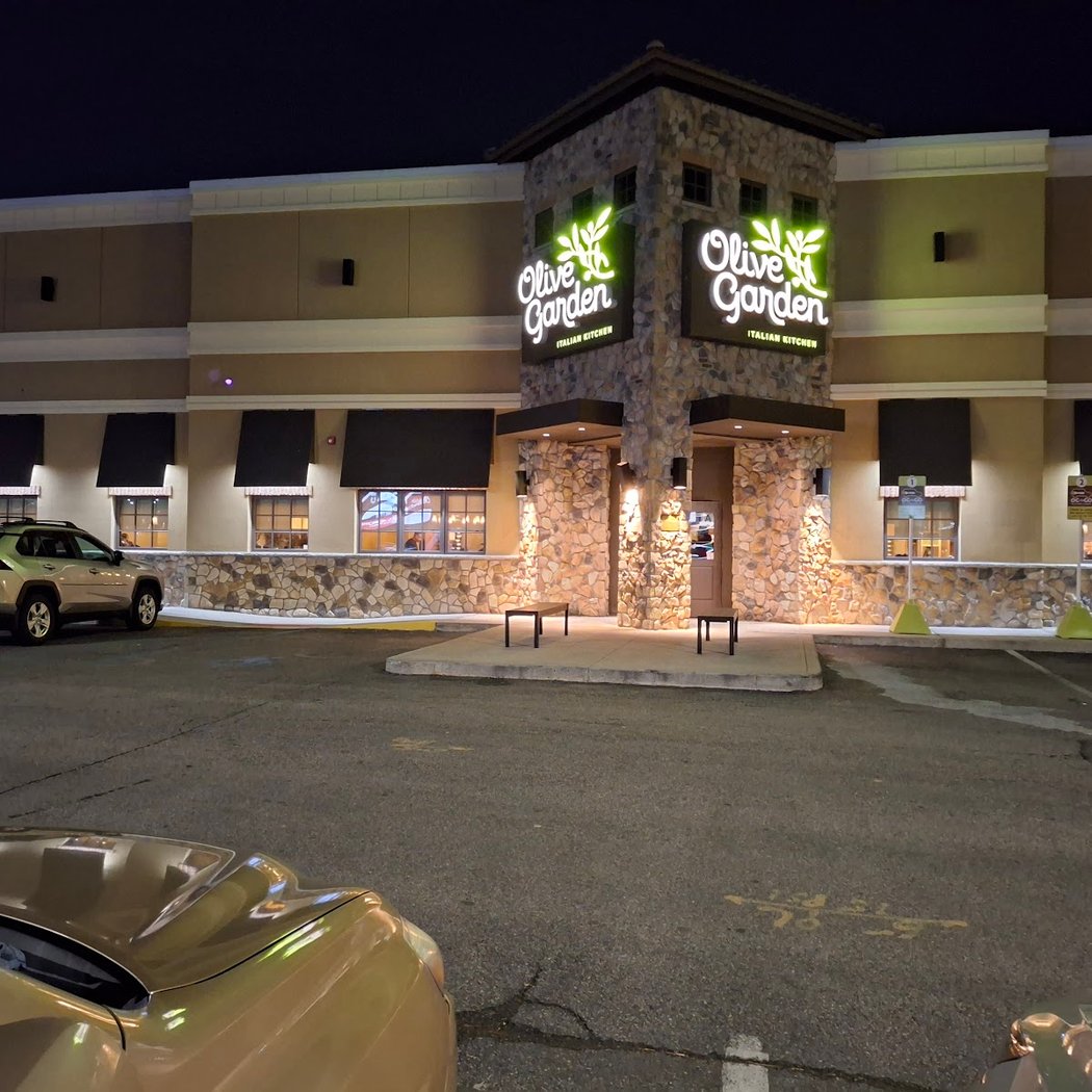 Olive Garden Italian Restaurant 3